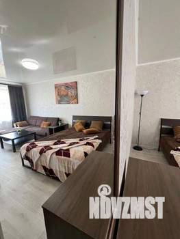 1-к квартира, посуточно, 35м2, 1/1 этаж