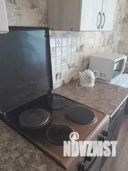 1-к квартира, посуточно, 45м2, 3/18 этаж