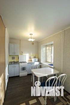 Студия квартира, на длительный срок, 36м2, 1/5 этаж