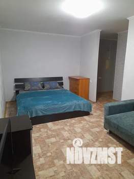 1-к квартира, посуточно, 33м2, 2/5 этаж