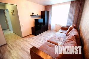 2-к квартира, посуточно, 49м2, 3/9 этаж