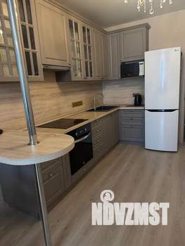 2-к квартира, посуточно, 45м2, 10/20 этаж