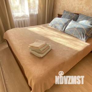 2-к квартира, посуточно, 46м2, 3/5 этаж