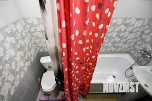 1-к квартира, посуточно, 33м2, 4/9 этаж