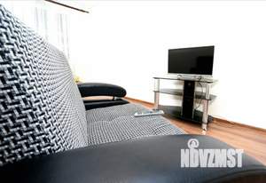 1-к квартира, посуточно, 45м2, 3/18 этаж