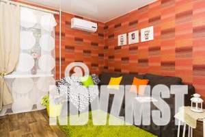 2-к квартира, посуточно, 40м2, 2/5 этаж