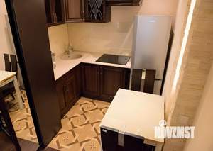 Студия квартира, посуточно, 40м2, 2/16 этаж