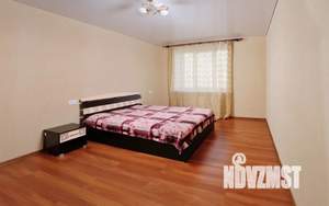 3-к квартира, посуточно, 100м2, 4/10 этаж