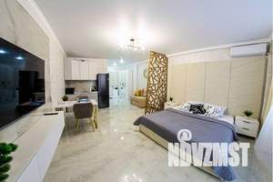 1-к квартира, посуточно, 35м2, 4/18 этаж
