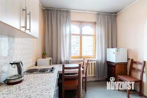 1-к квартира, посуточно, 38м2, 8/12 этаж