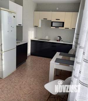 1-к квартира, посуточно, 42м2, 10/12 этаж