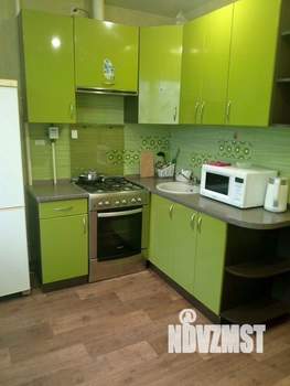 1-к квартира, посуточно, 37м2, 4/9 этаж