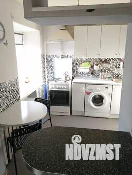 Студия квартира, посуточно, 33м2, 5/5 этаж