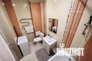 1-к квартира, посуточно, 42м2, 2/14 этаж