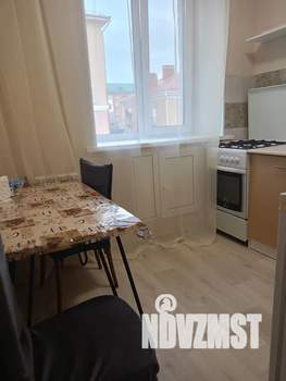 1-к квартира, посуточно, 37м2, 3/5 этаж