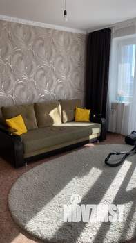 Студия квартира, посуточно, 35м2, 10/11 этаж