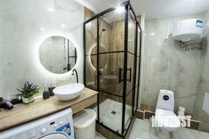 2-к квартира, посуточно, 63м2, 4/15 этаж