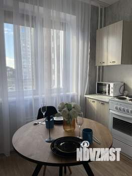 1-к квартира, посуточно, 44м2, 3/10 этаж