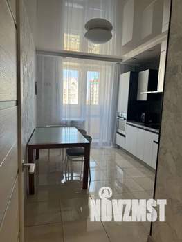 2-к квартира, посуточно, 65м2, 8/9 этаж