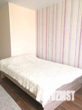 Студия квартира, посуточно, 35м2, 3/22 этаж