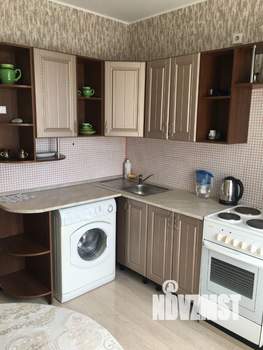 1-к квартира, посуточно, 45м2, 3/10 этаж