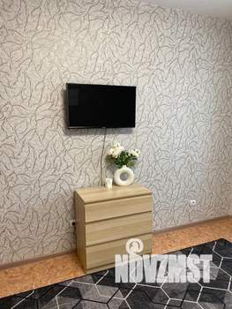 1-к квартира, посуточно, 37м2, 3/3 этаж