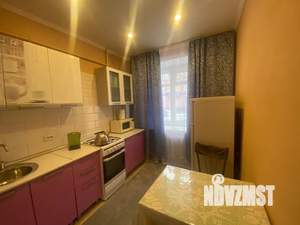 1-к квартира, посуточно, 32м2, 1/3 этаж