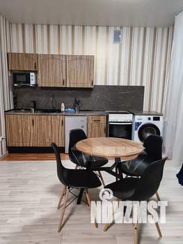 Студия квартира, посуточно, 42м2, 3/12 этаж