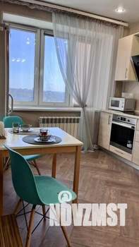 1-к квартира, посуточно, 47м2, 1/1 этаж