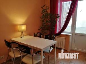 1-к квартира, посуточно, 60м2, 4/10 этаж