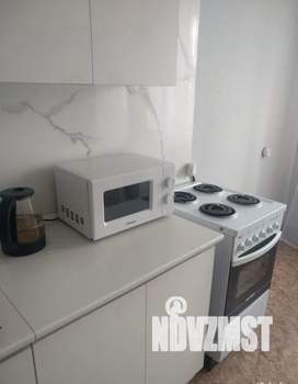 1-к квартира, посуточно, 47м2, 11/16 этаж