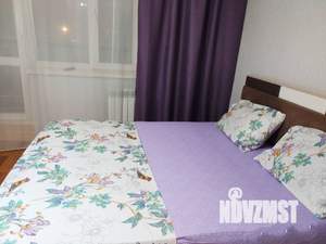 1-к квартира, посуточно, 45м2, 3/10 этаж