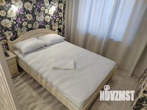 1-к квартира, посуточно, 40м2, 8/22 этаж