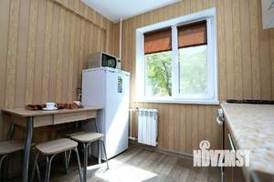 1-к квартира, посуточно, 32м2, 4/5 этаж