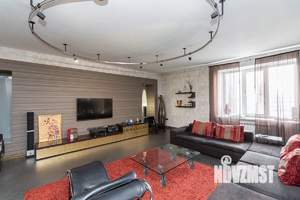 4-к квартира, на длительный срок, 169м2, 2/9 этаж