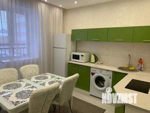 1-к квартира, посуточно, 38м2, 2/9 этаж