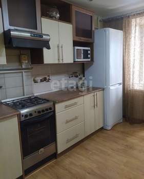 1-к квартира, на длительный срок, 49м2, 4/10 этаж