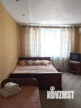 1-к квартира, посуточно, 37м2, 3/8 этаж