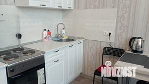 Студия квартира, посуточно, 28м2, 8/9 этаж