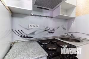 Студия квартира, посуточно, 35м2, 2/16 этаж