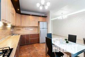 1-к квартира, посуточно, 93м2, 5/6 этаж