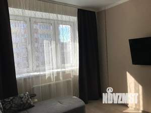 1-к квартира, посуточно, 40м2, 6/9 этаж