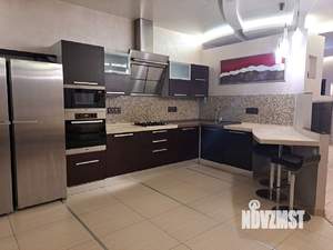 3-к квартира, на длительный срок, 133м2, 5/6 этаж