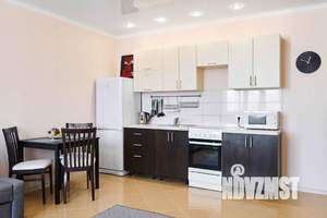 1-к квартира, посуточно, 47м2, 1/1 этаж