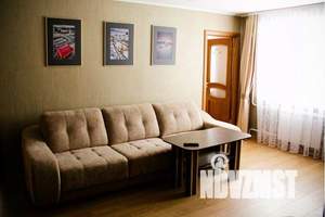 3-к квартира, посуточно, 62м2, 2/5 этаж