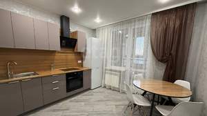 1-к квартира, на длительный срок, 42м2, 3/17 этаж