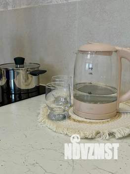 Студия квартира, посуточно, 30м2, 3/13 этаж