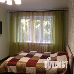 1-к квартира, посуточно, 30м2, 3/5 этаж