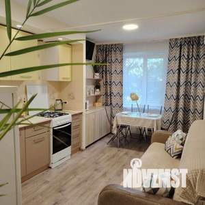 1-к квартира, посуточно, 36м2, 1/1 этаж