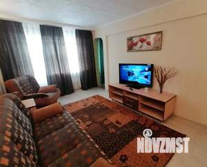 2-к квартира, посуточно, 45м2, 3/5 этаж